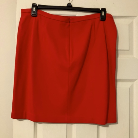 Valerie Bertinelli suite size L - Picture 8 of 12